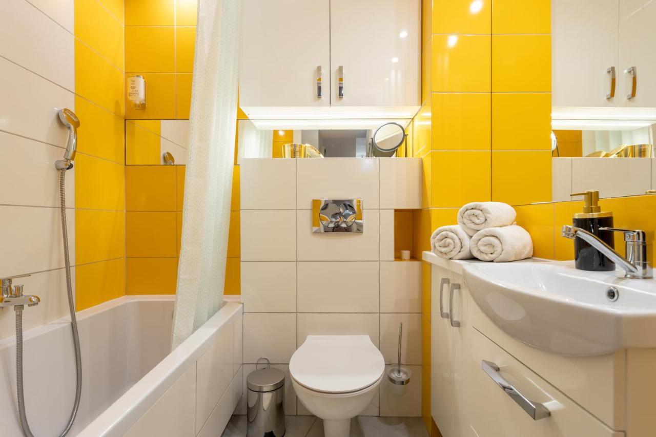Butas - Great Location- Stays-zamenhofa Warsaw